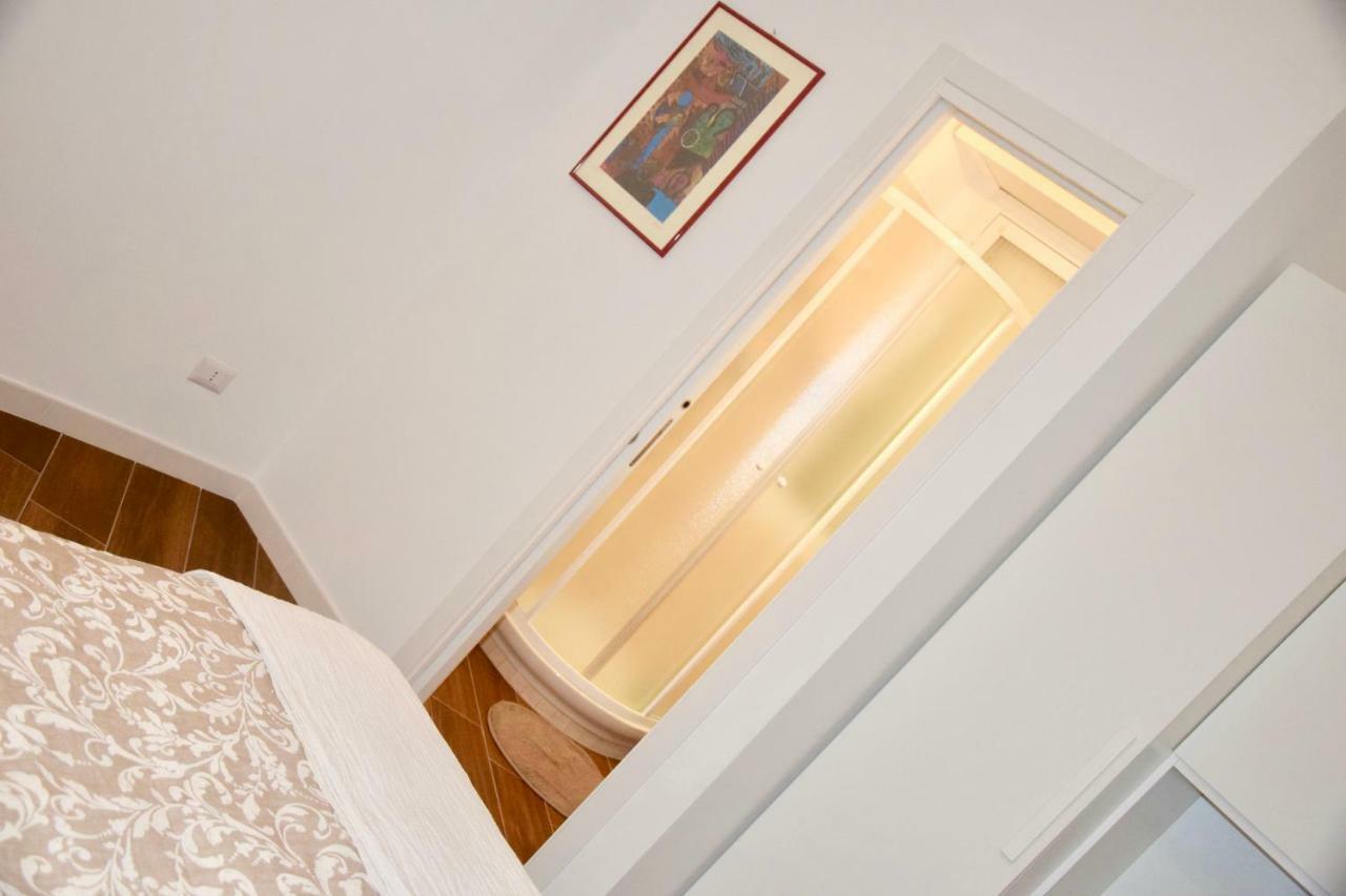 Terrazza San Giovanni Apartment Рим Экстерьер фото
